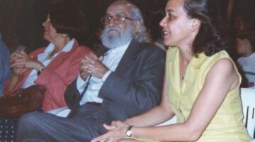 Lídice celebra centenário de Paulo Freire com foto ao lado do educador