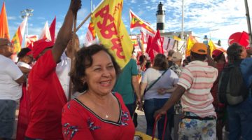 “Reforma trabalhista foi a maior derrota do povo brasileiro”, afirma Lídice da Mata